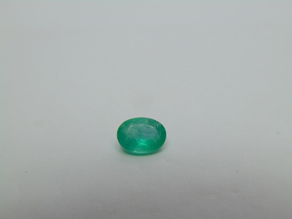 0.98ct Emerald 8x6mm