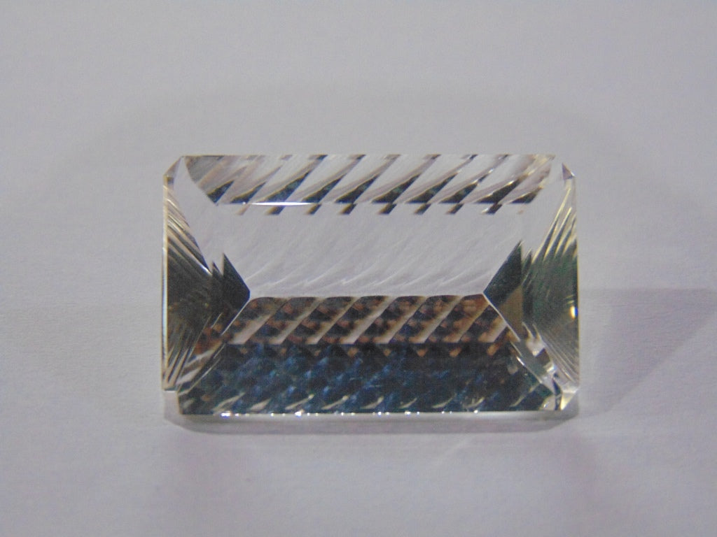 29.50ct Quartz (Crystal)